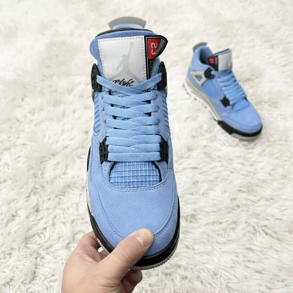 Tech 4 - Azure Suede