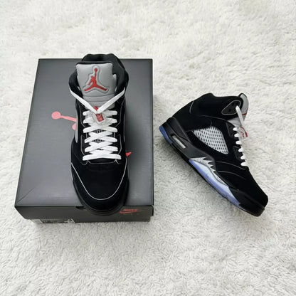 Flight 5 - Black Metallic