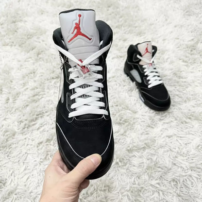 Flight 5 - Black Metallic