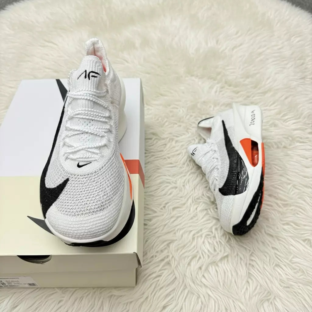 Velocity - Carbon Elite (3 Series)