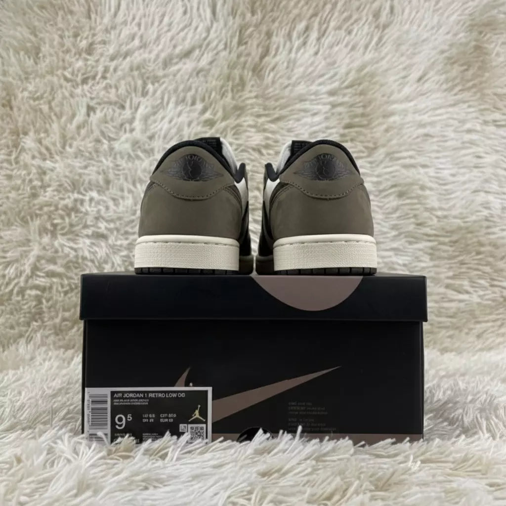 Low Top - Mocha Suede