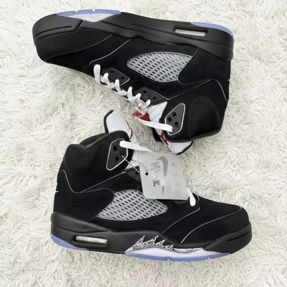 Flight 5 - Black Metallic