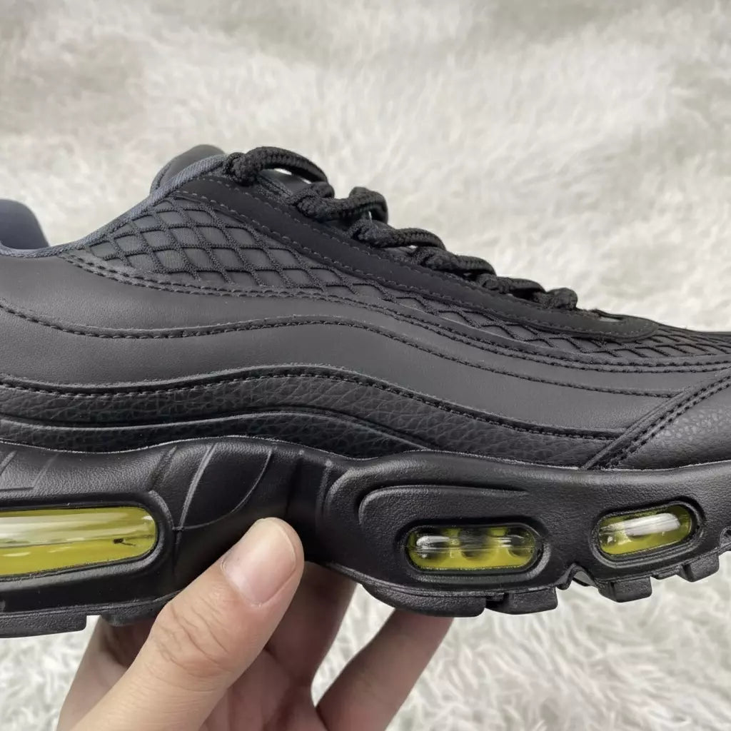 City Runner 95 - Honey Black
