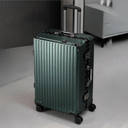 Travel bag with USB port
