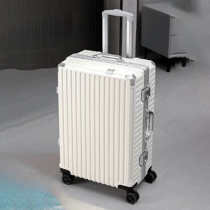 Travel bag with USB port