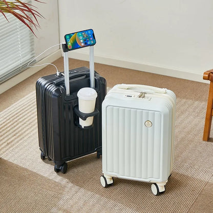 Portable travel bag with cup holders